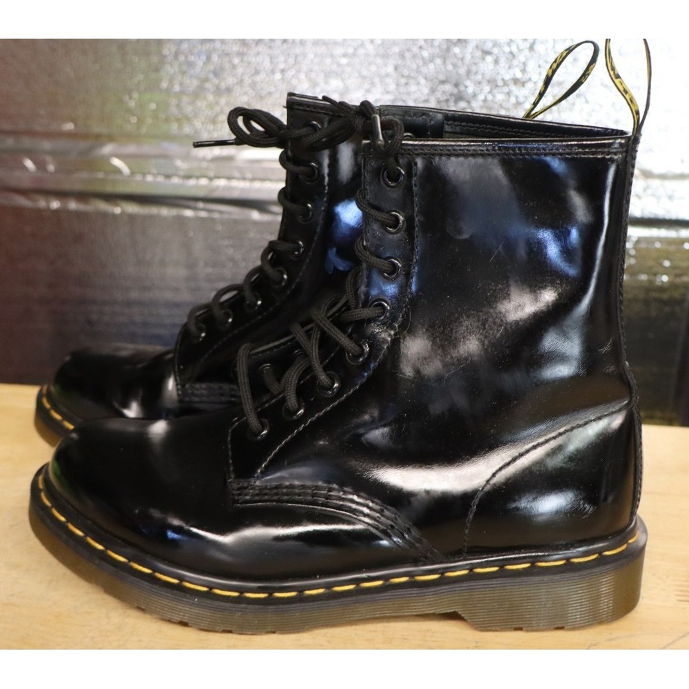 Dr. Martens Boots Womens Size 9 1480 Black Patent Leather Lace Up 8-Eye - Picture 5 of 11